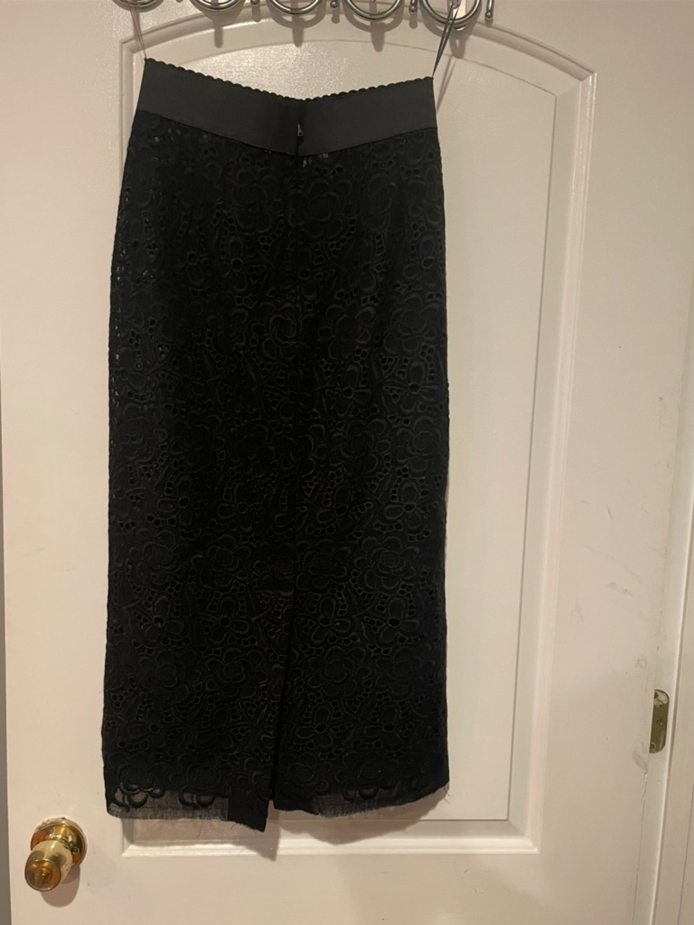 New! Dolce & Gabanna Black Sheer Lace Midi Skirt 🖤 🐆 size 3& or US XS - Picture 9 of 16